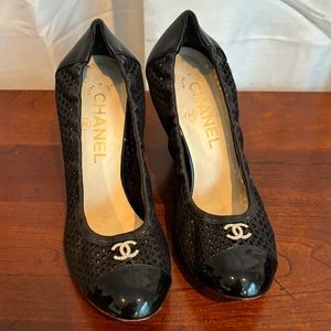 Chanel pumps